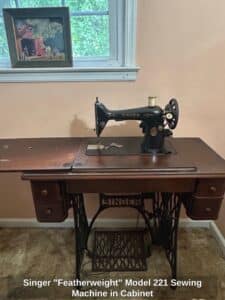 Singer-Featherweight-Model-Sewing-Machine-in-Cabinet