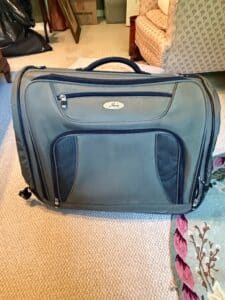 Skyway-Luggage-Garment-Bag