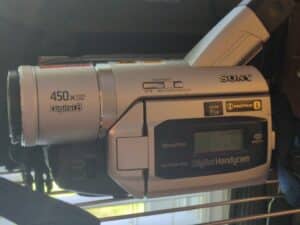 Sony-Digital-Handycam-DCR-TRV-Digital-Camcorder-second-image