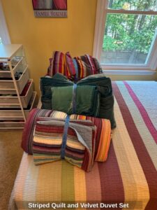 Striped-Quilt-and-Velvet-Duvet-Set-second-image