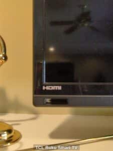 TCL-Roku-Smart-TV-third-image