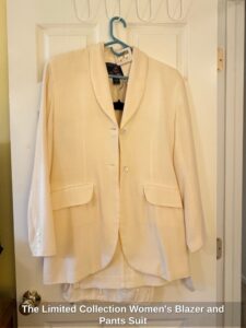The-Limited-Collection-Womens-Blazer-and-Pants-Suit