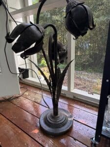 Three-Light-Tulip-Table-Lamp