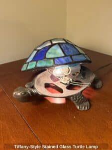 Tiffany-Style-Stained-Glass-Turtle-Lamp