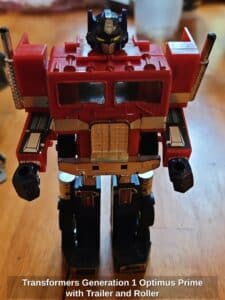 Transformers-Generation-Optimus-Prime-with-Trailer-and-Roller-fifth-image
