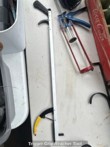 Trigger-Grip-Reacher-Tool