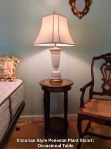 Victorian-Style-Pedestal-Plant-Stand-or-Occasional-Table-third-image