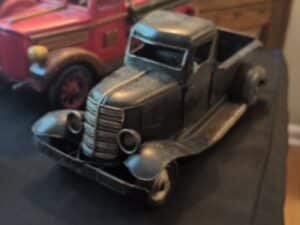 Vintage-Buddy-L-International-Deluxe-Rider-Delivery-Truck-Toy-second-image