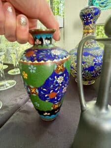 Vintage-Chinese-Cloisonn-Vase-second-image