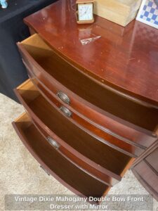 Vintage-Dixie-Mahogany-Double-Bow-Front-Dresser-with-Mirror-fourth-image