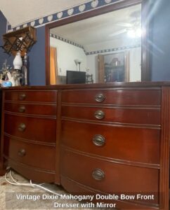 Vintage-Dixie-Mahogany-Double-Bow-Front-Dresser-with-Mirror-second-image