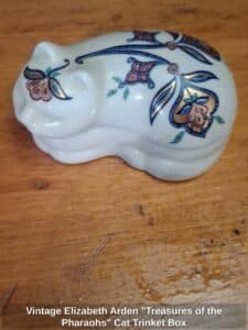Vintage-Elizabeth-Arden-Treasures-of-the-Pharaohs-Cat-Trinket-Box
