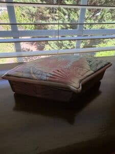 Vintage-Fan-Shaped-Ceramic-Trinket-Box-with-Lotus-Floral-Motif-and-Red-Mark-second-image