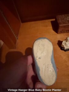 Vintage-Haeger-Blue-Baby-Bootie-Planter-second-image