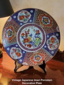 Vintage-Japanese-Imari-Porcelain-Decorative-Plate