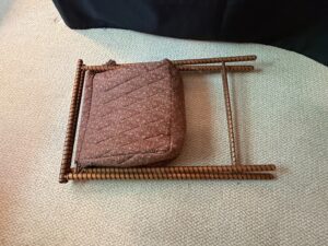 Vintage-MCM-Folding-Knitting-Basket-with-Twisted-Rope-Frame-fourth-image