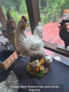 Vintage-Mark-Roberts-Hen-and-Chicks-Figurine