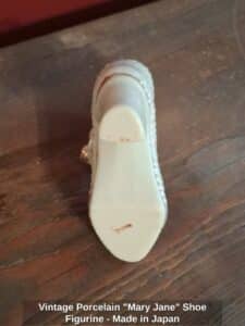 Vintage-Porcelain-Mary-Jane-Shoe-Figurine-Made-in-Japan-second-image