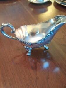 Vintage-Ronson-Crown-Silver-Plated-Table-Lighter-fourth-image