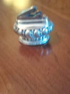 Vintage-Ronson-Crown-Silver-Plated-Table-Lighter-second-image