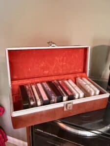 Vintage-Savoy-Cassette-Tape-Storage-Case-second-image