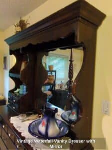 Vintage-Waterfall-Vanity-Dresser-with-Mirror-fifth-image