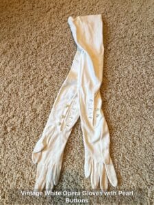 Vintage-White-Opera-Gloves-with-Pearl-Buttons