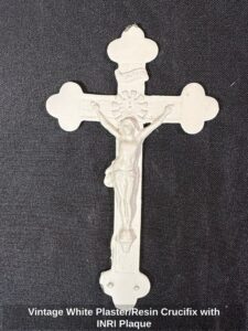 Vintage-White-Plaster-or-Resin-Crucifix-with-INRI-Plaque