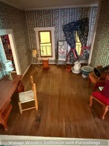 Vintage-Wooden-Dollhouse-with-Furnishings-fifth-image