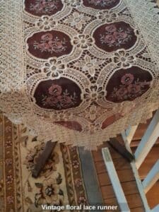 Vintage-floral-lace-runner