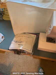 WHITE-Sewing-Machine-second-image