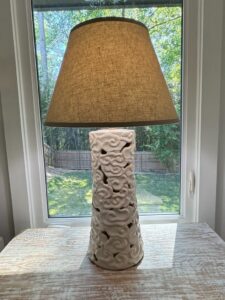 White-Ceramic-Cloud-Cut-Out-Table-Lamp