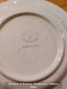 Windsor-Browne-Grapevine-Pattern-Plate-second-image