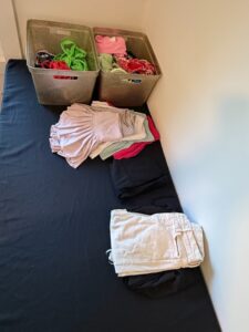 Womens-Assorted-Clothing-Lot