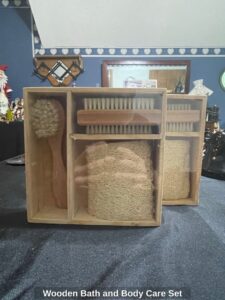 Wooden-Bath-and-Body-Care-Set
