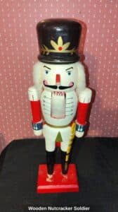 Wooden-Nutcracker-Soldier-E