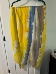 chic-Abstract-Print-Scarf