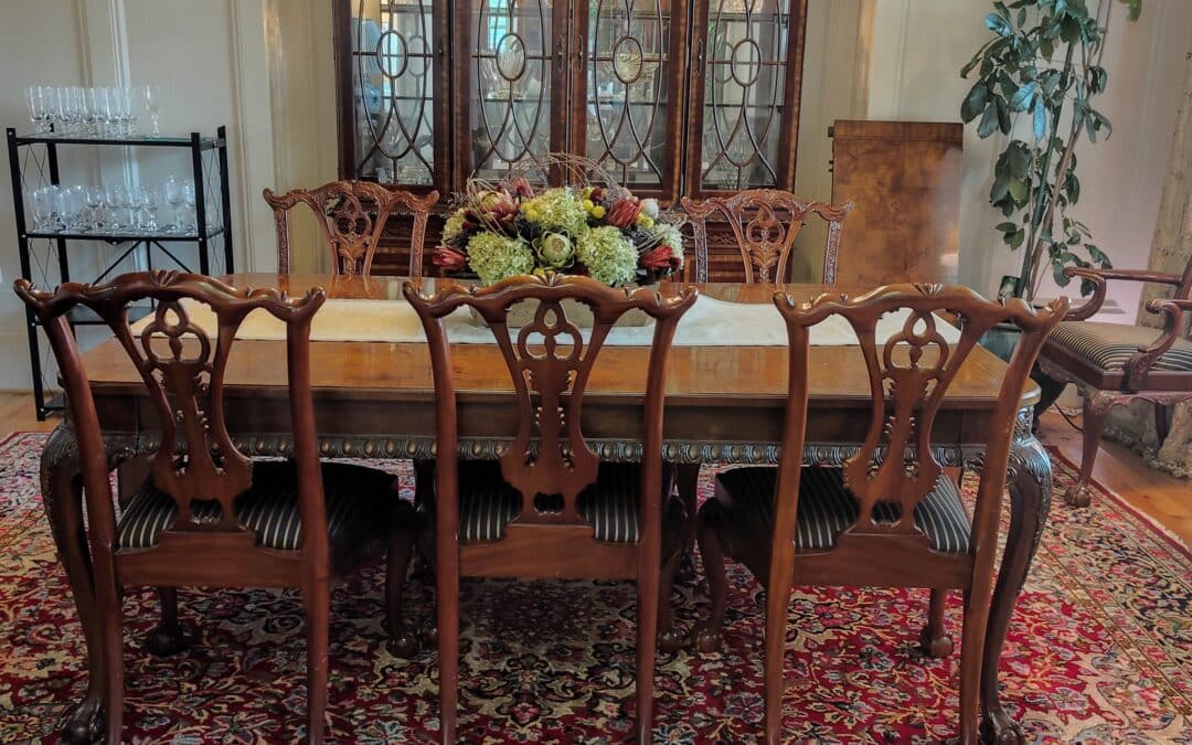Roswell Grandeur – Antiques, Fine Furnishings, Art, Vinyl, Fitness & Fabulous Finds!