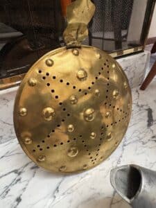 Antique-Brass-Bed-Warmer-with-Wooden-Handle-second-image