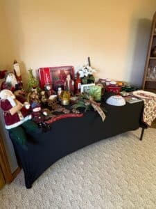 Assorted-Christmas-Decorative-Items