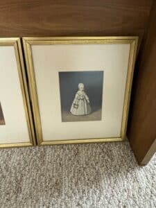 Assorted-Framed-Art-Prints-and-Glass-Lamps-fourth-image
