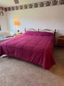 Crawford-Furniture-Wooden-Spindle-Headboard-and-Footboard-Bed-Frame