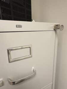 HON-Drawer-Vertical-File-Cabinet-second-image