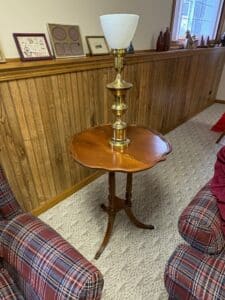 Mersman-Pie-Crust-Accent-Side-Table-second-image