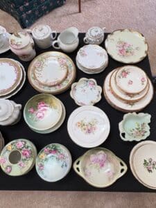 Porcelain-Dinnerware-Sets-third-image