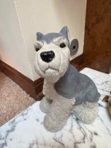 Schnauzer-Figurine