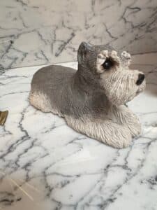 Schnauzer-Figurine-second-image