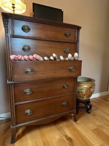 Antique-Mahogany-Highboy-Dresser-by-Huntley-Furniture-second-image
