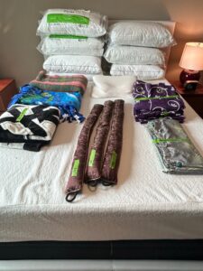 Assorted-Bedding-and-Linens-Lot