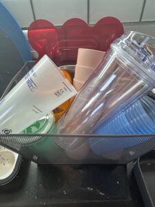Assorted-Kitchen-Gadgets-and-Containers